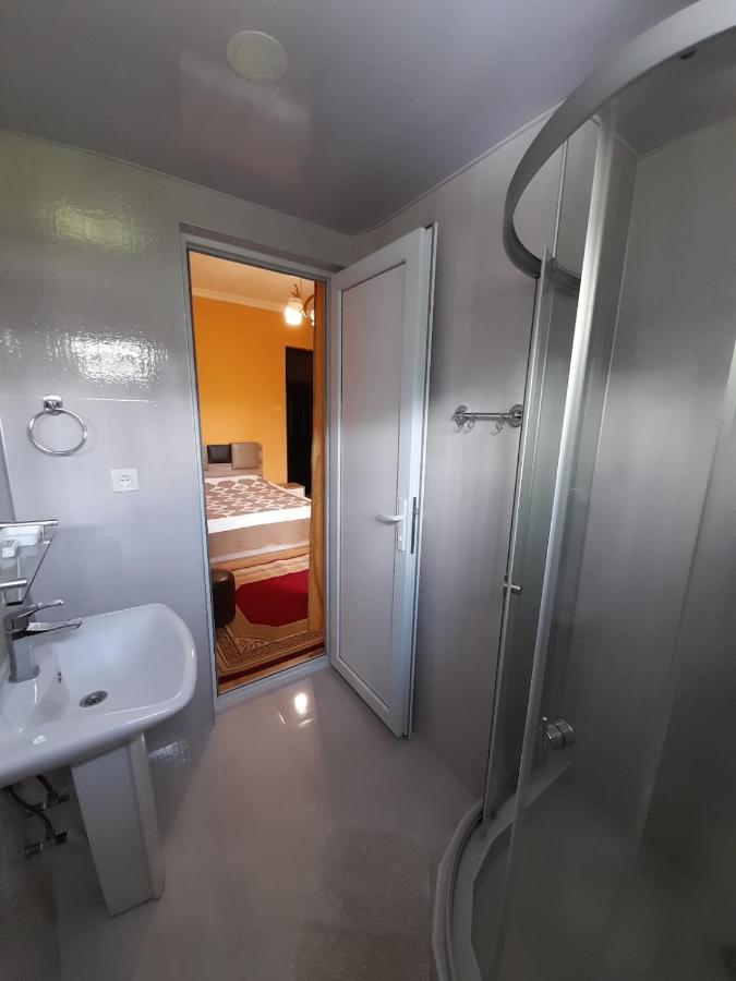 Kemeni Garden Hotel Batumi Eksteriør billede