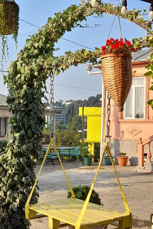 Kemeni Garden Hotel Batumi Eksteriør billede