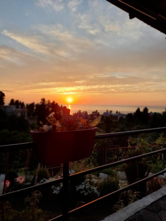 Kemeni Garden Hotel Batumi Eksteriør billede