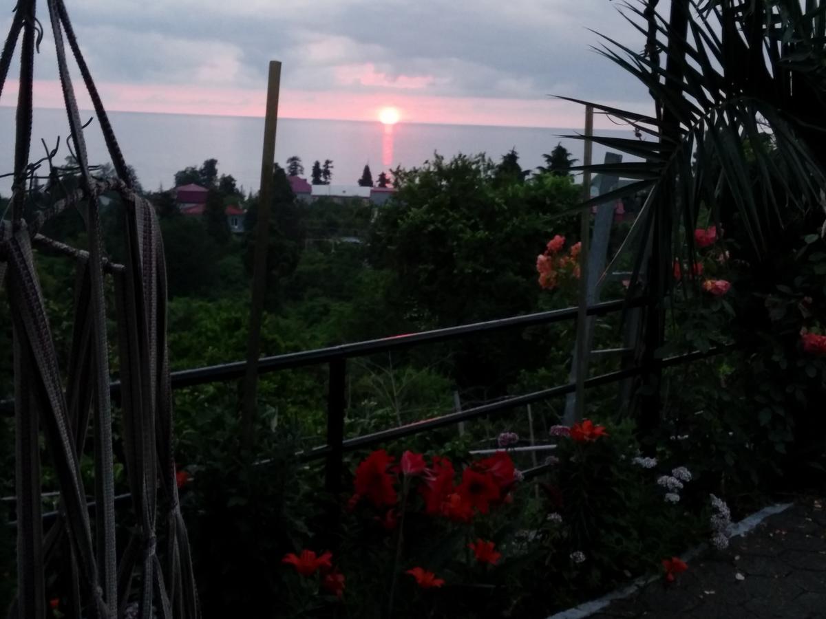 Kemeni Garden Hotel Batumi Eksteriør billede
